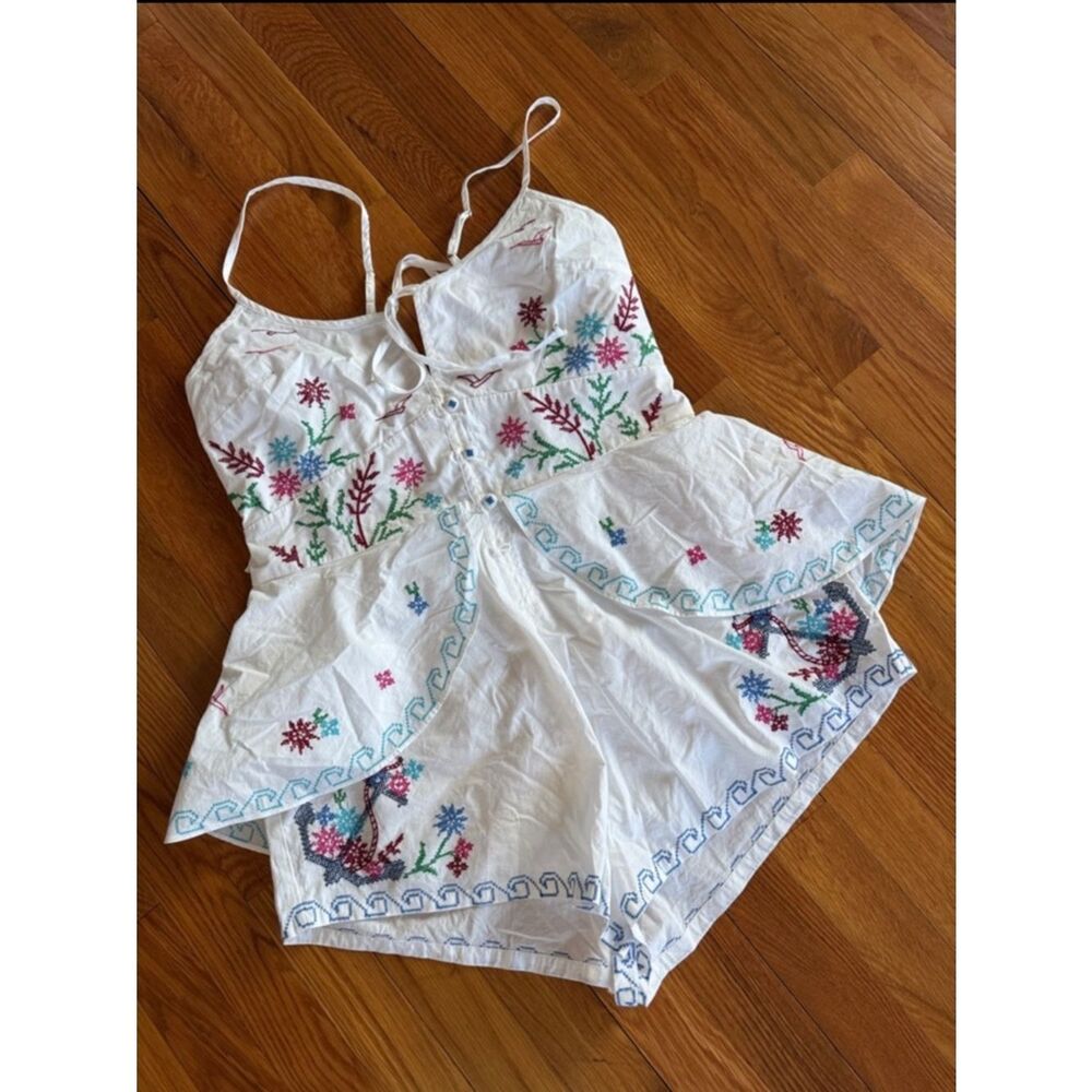 New By Anthropologie Cross-Stitch Embroidered Playsuit Size M - Picture 4 of 10